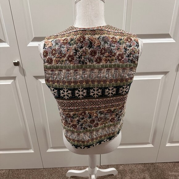 Vintage tapestery embroidery holiday vest size small snowmen, snowflakes, winter - Picture 3 of 4